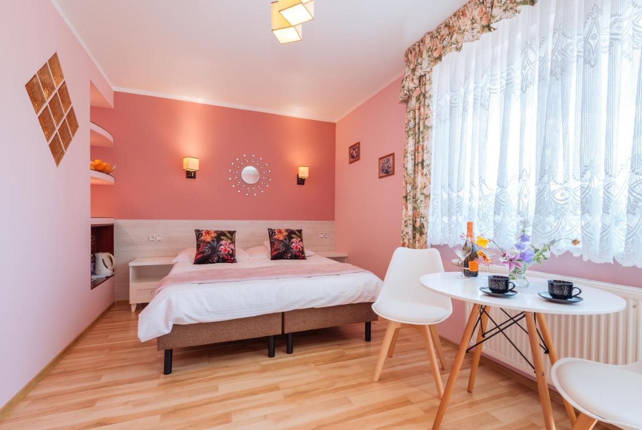 Ambrozja Dom Goscinny Kołobrzeg Exterior foto